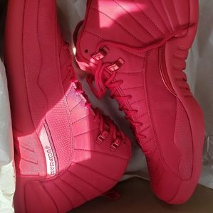 Jordan 12s